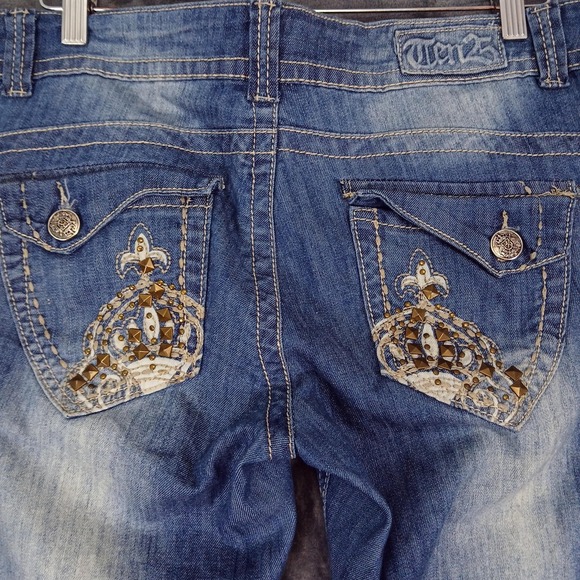Ten25 Premium Jeans Womens 33x32x9 Blue Distressed Rhinestone Crown Back Pockets - Picture 7 of 13
